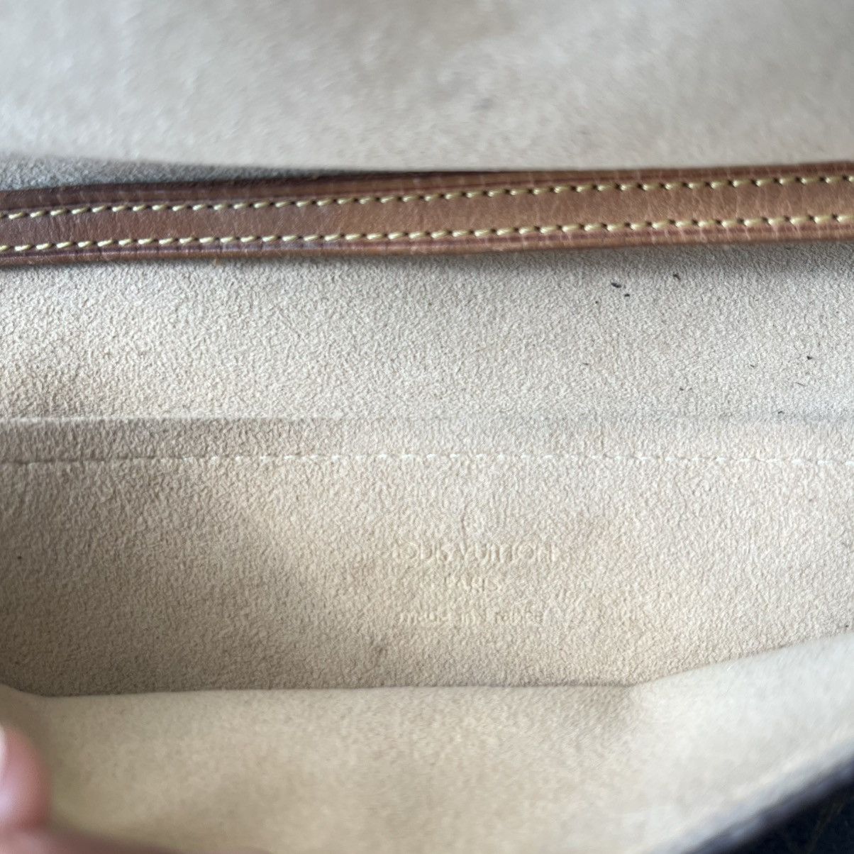 Louis Vuitton LOUIS VUITTON POCHETTE TWIN Size ONE SIZE - 8 Thumbnail