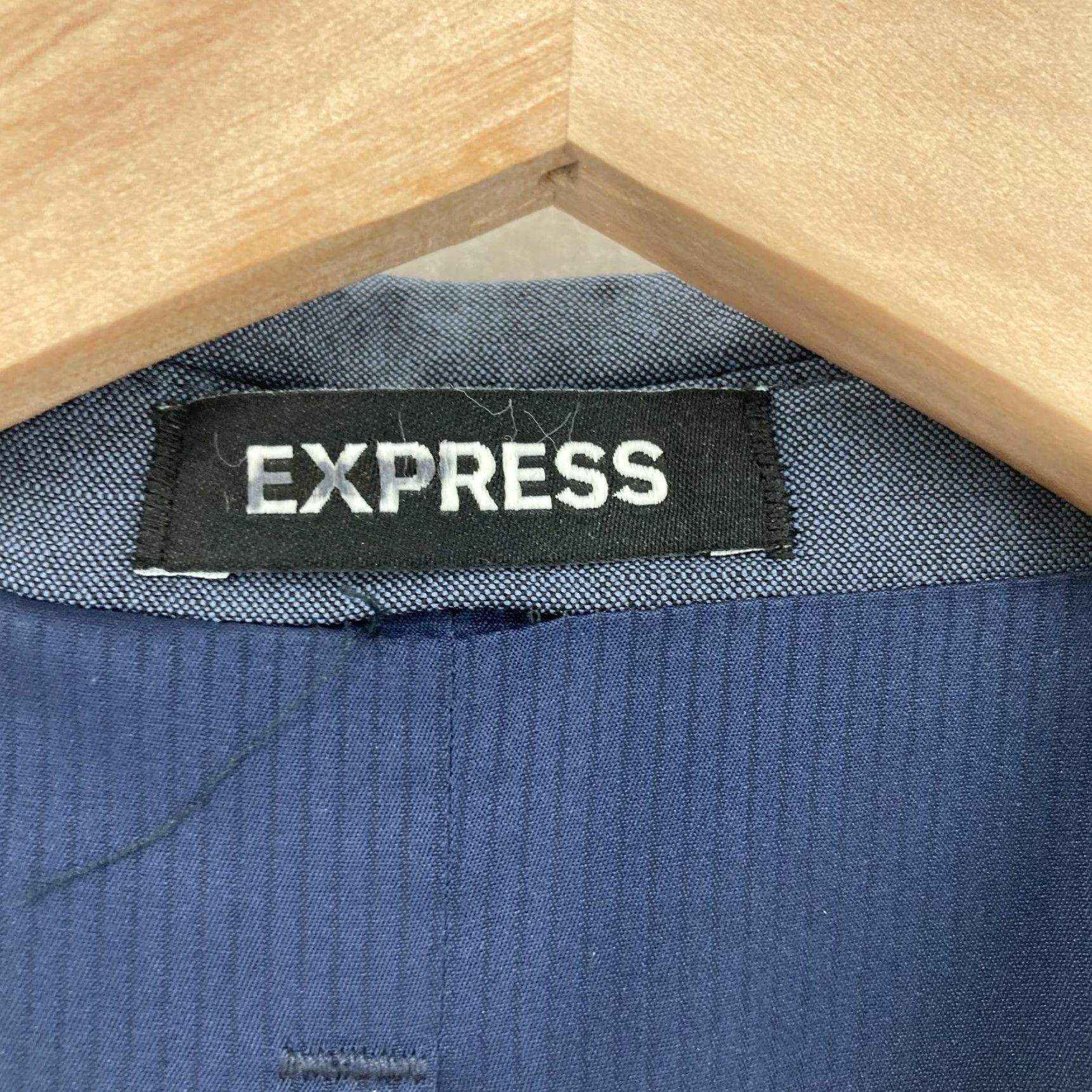 Express Express Mens Suit Jacket 40R Navy Extra Slim Two Button Wool Blend Modern Business Blazer Jacket Notch Lapel WomenS? Size 40R - 4 Thumbnail