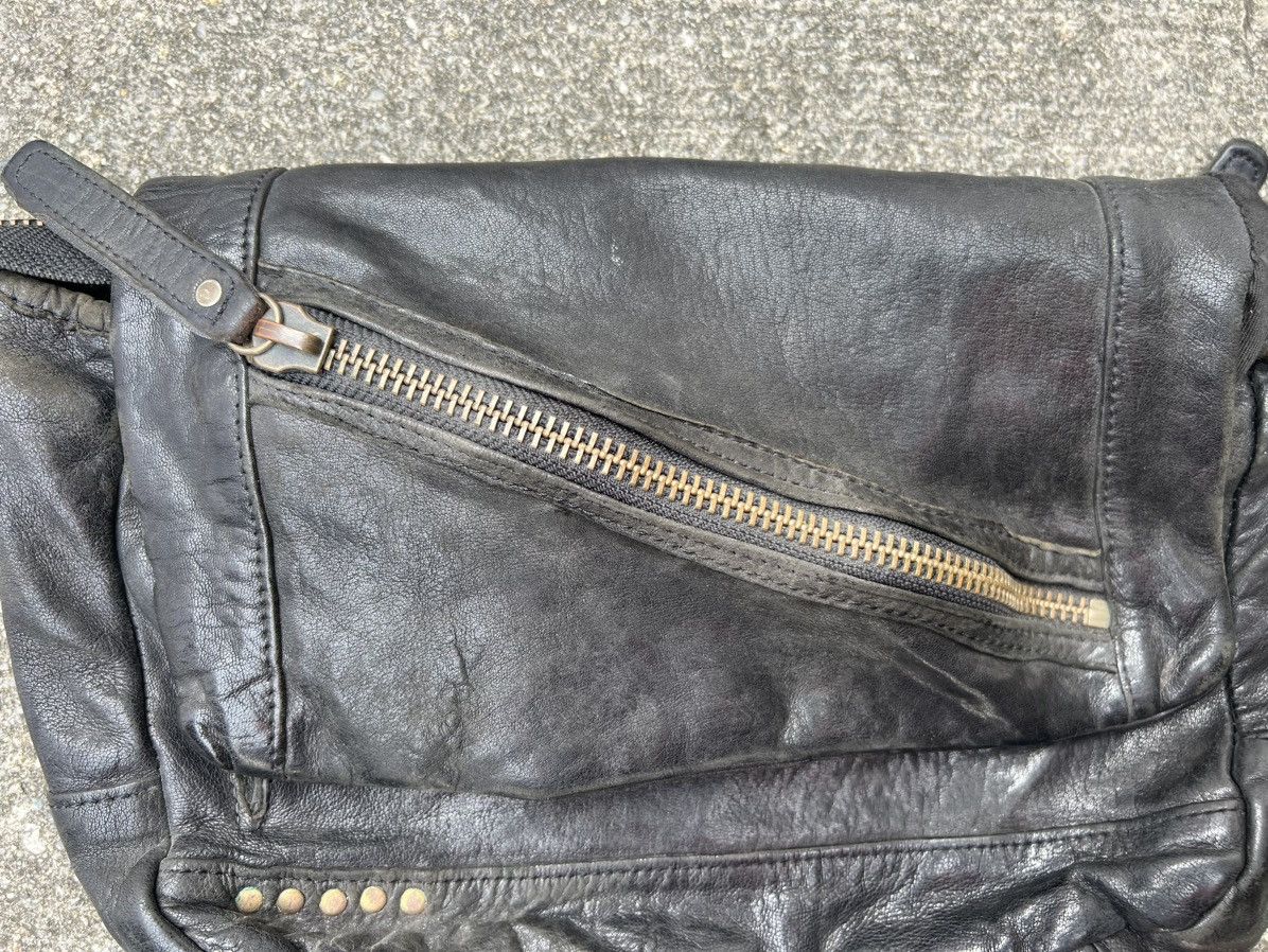 Creed × Japanese Brand Creed Japan Black Patina Leather Sling Bag Size ONE SIZE - 11 Thumbnail