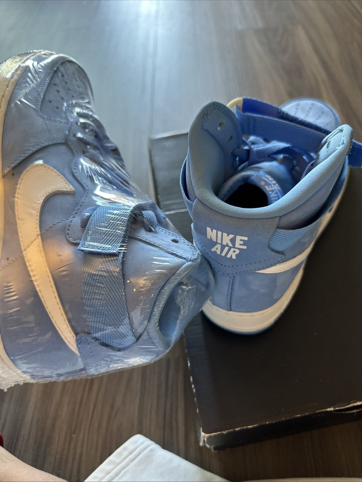 Nike Nike Air Force 1 Hi Retro QS University Blue Men’s 9.5 UNC Size US 9.5 / EU 42-43 - 8 Thumbnail