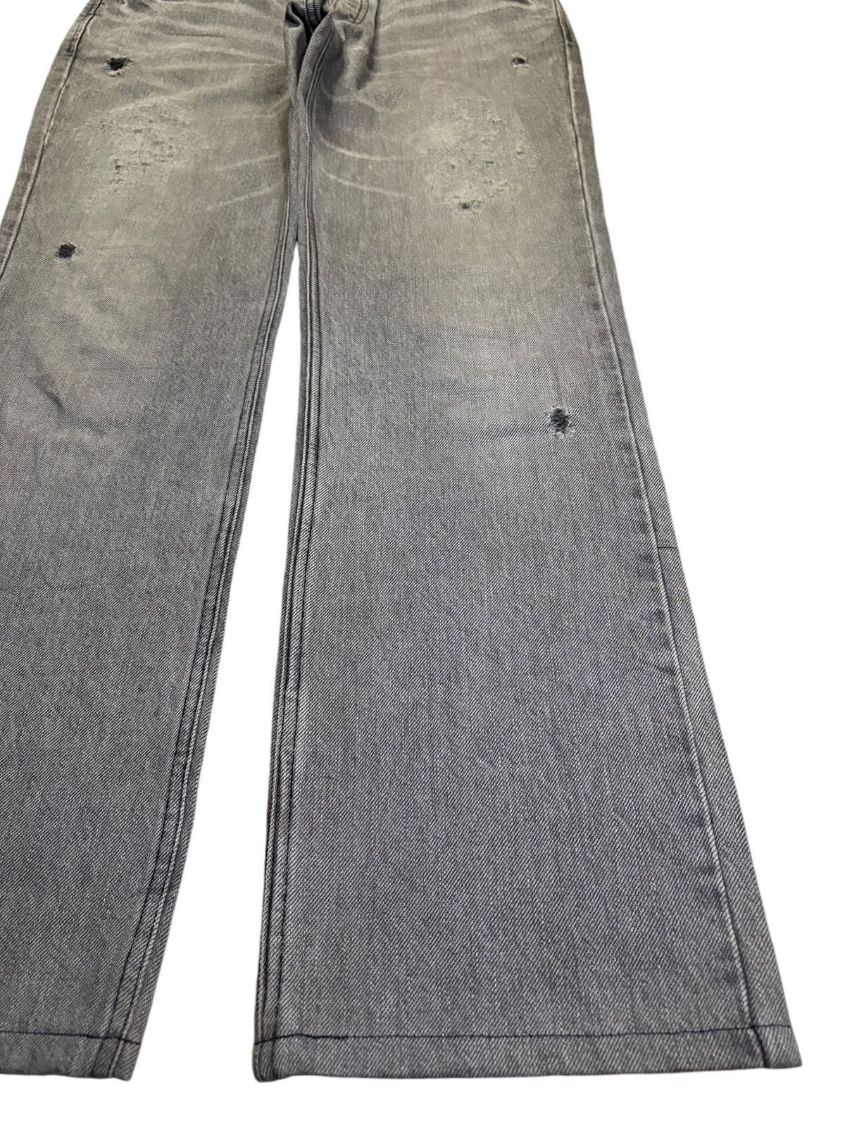 Japanese Brand Vintage Japanese Brand Faded Wash Distress Baggy Jeans Size US 33 - 7 Thumbnail
