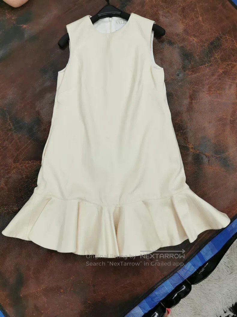Valentino Valentino Beige sleeveless dress Size S / US 4 / IT 40 - 3 Thumbnail