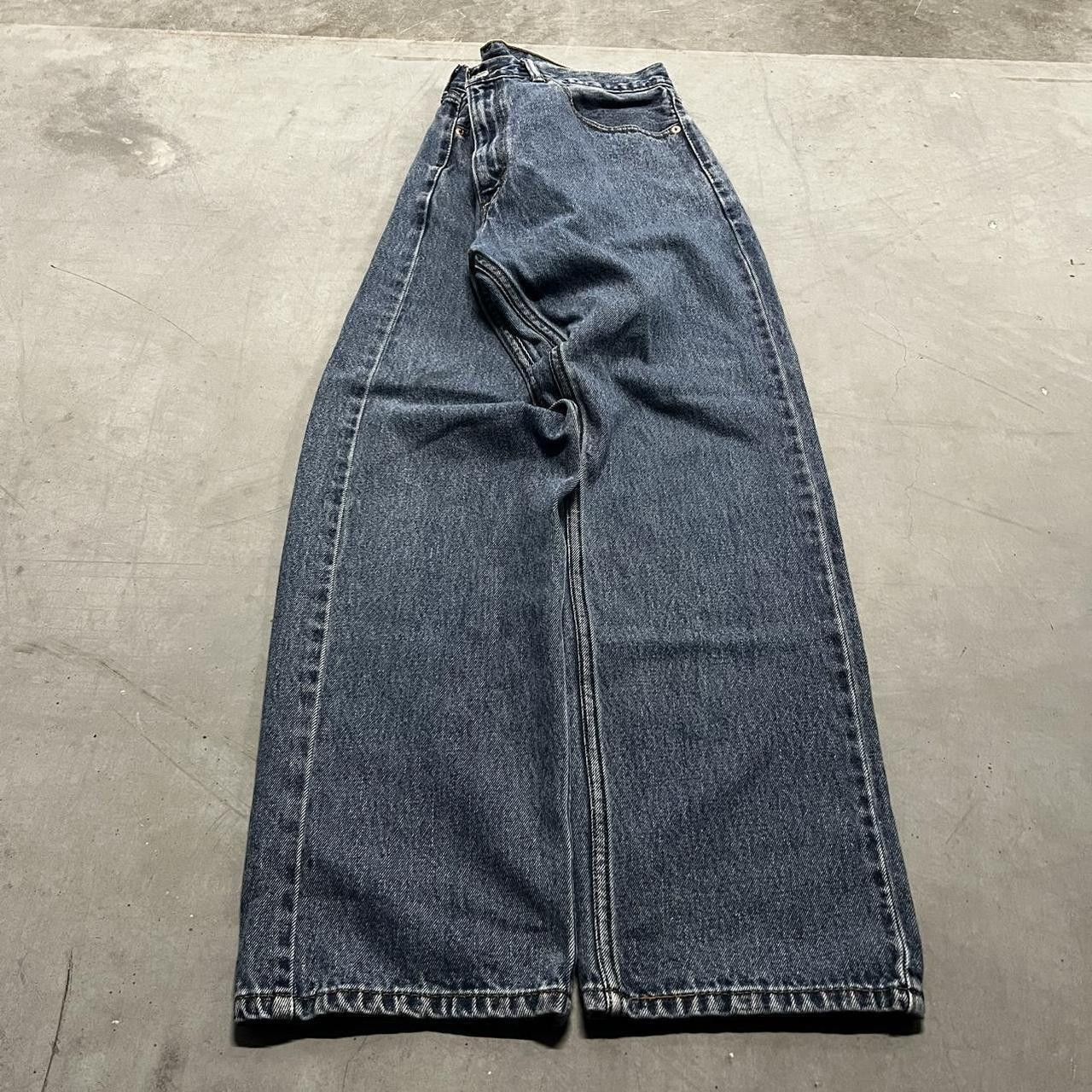 Levi's Crazy Vintage Y2K/2000s Levis Relaxed Fit Medium wash Grunge Denim Jeans! Size US 36 / EU 52 - 3 Thumbnail