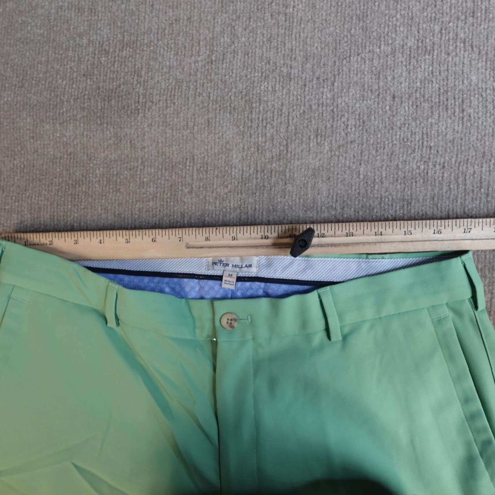 Peter Millar Peter Millar Shorts 35 Green Solid Performance 9" EB82 Mens Athletic Golf Size US 35 - 7 Thumbnail