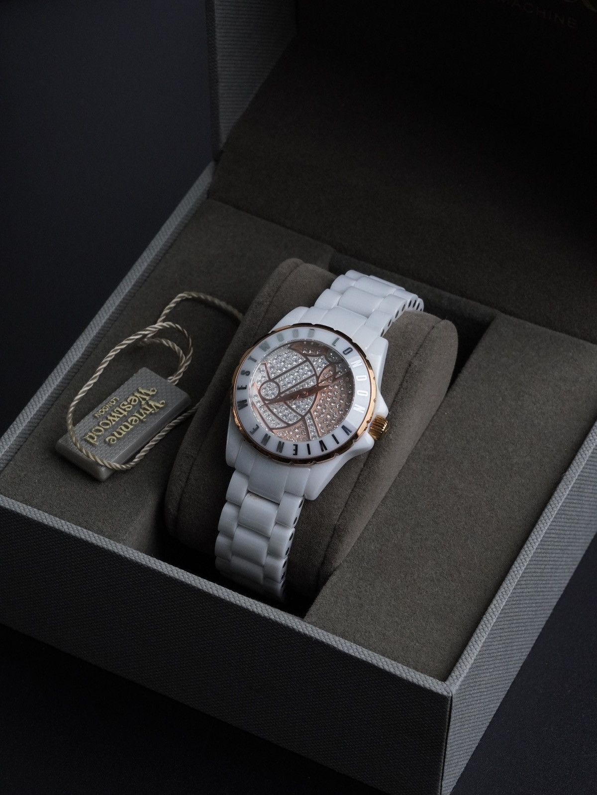 Vivienne westwood spitalfields watch sales