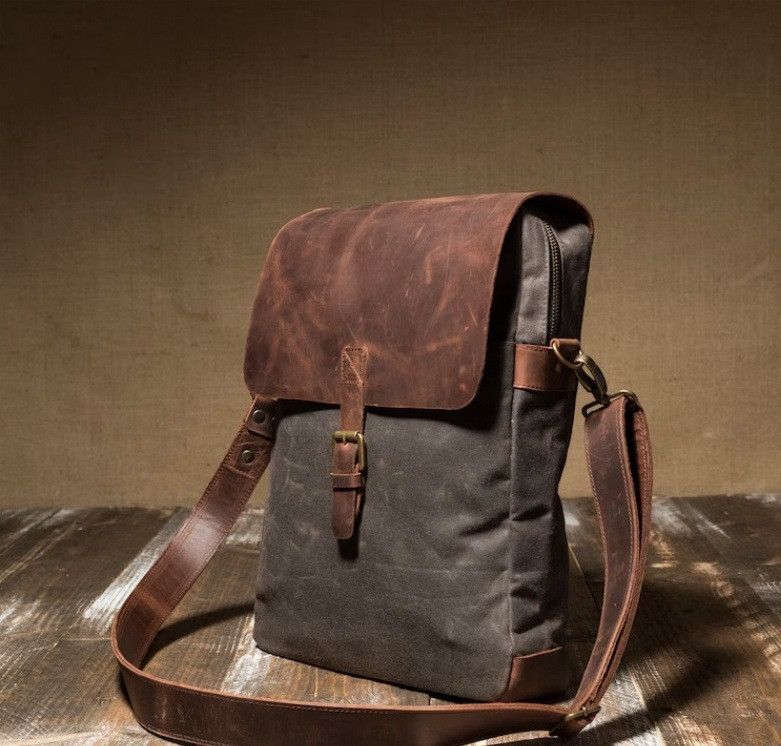 Japanese Brand Men's waxed canvas shoulder bag Size ONE SIZE - 2 Thumbnail