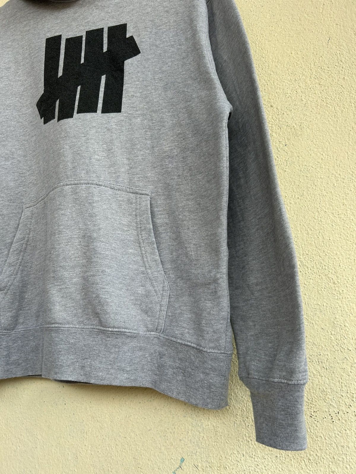 Undefeated Undefeated Big Logo Hoodie Size US M / EU 48-50 / 2 - 5 Thumbnail