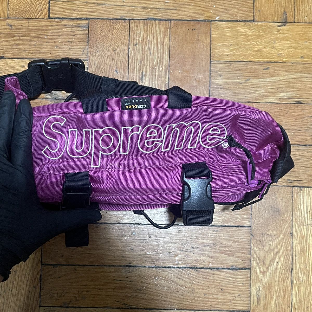 Supreme Supreme Pink Fanny Pack FW19 Size ONE SIZE - 2 Thumbnail