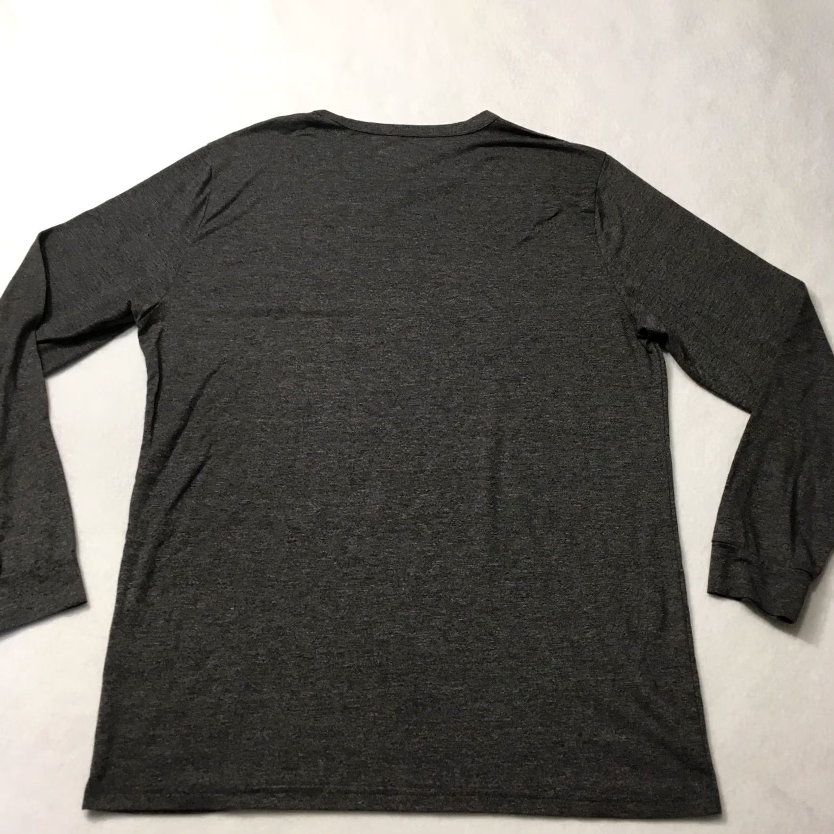 Vintage 32 Degrees Heat Men Shirt Large Black Polyester Blend Long Sleeve Pullover Tshirt Size US XL / EU 56 / 4 - 6 Thumbnail