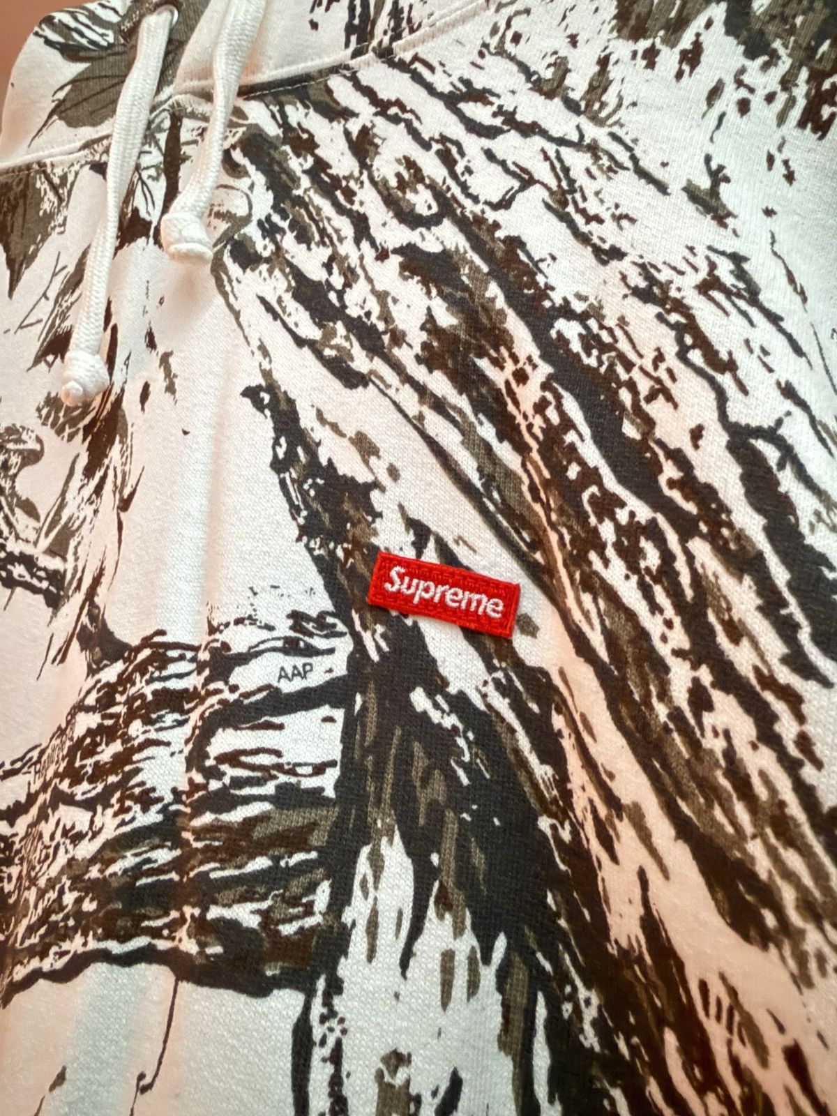 Supreme Supreme White Camo Real Tree Hoodie Size US L / EU 52-54 / 3 - 3 Thumbnail