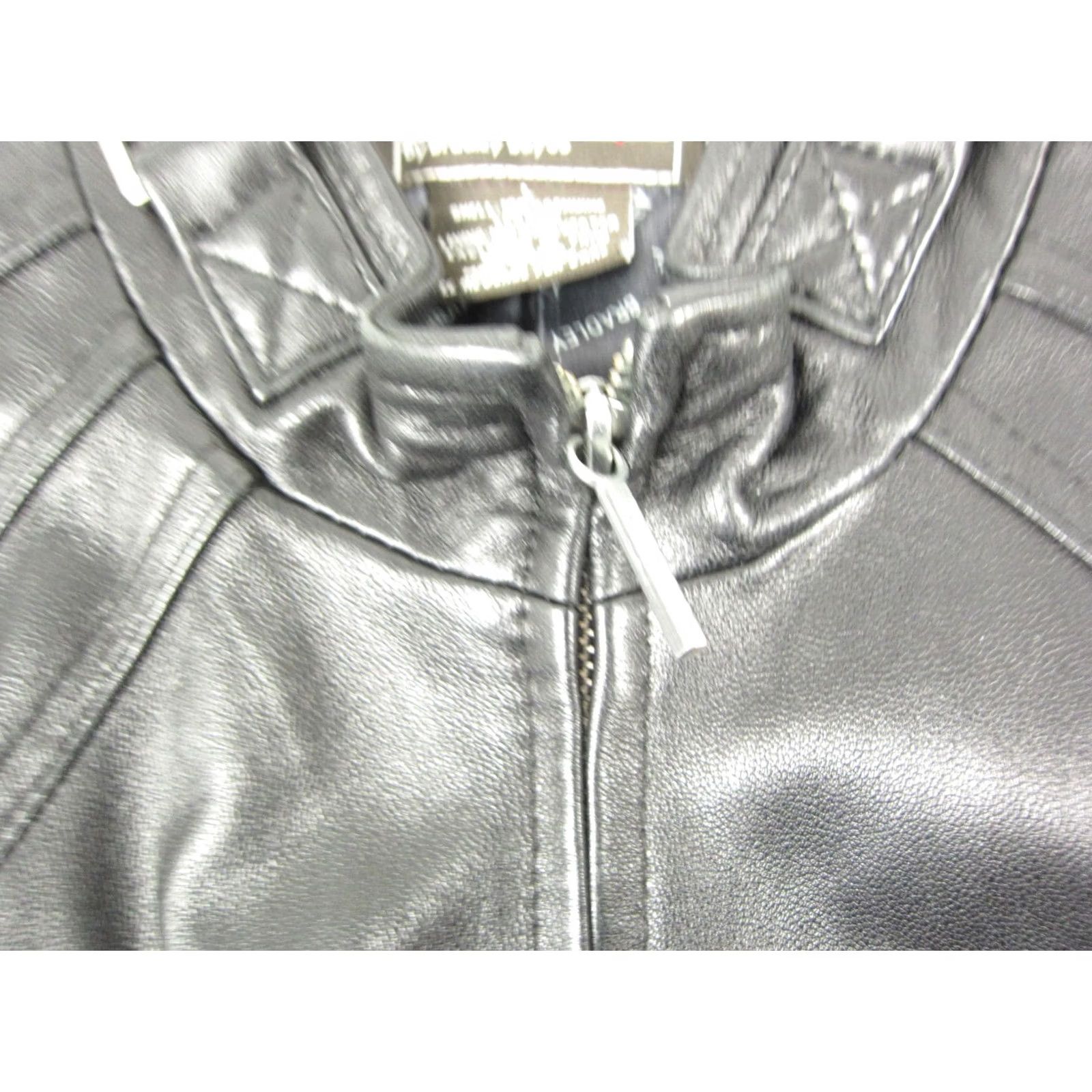 Vintage VINTAGE Bradley Bayou Leather Jacket Womens L Black Moto Full Zip Ladies Classic Jacket Size L / US 10 / IT 46 - 4 Thumbnail