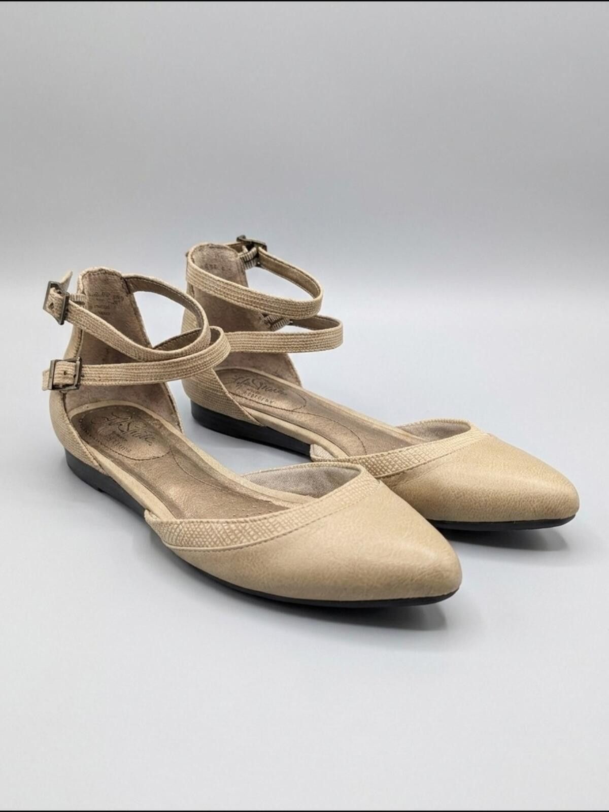 Other Life Stride Beige Pointed Ankle-Strap Flats Size US 7 / IT 37 - 1 Thumbnail