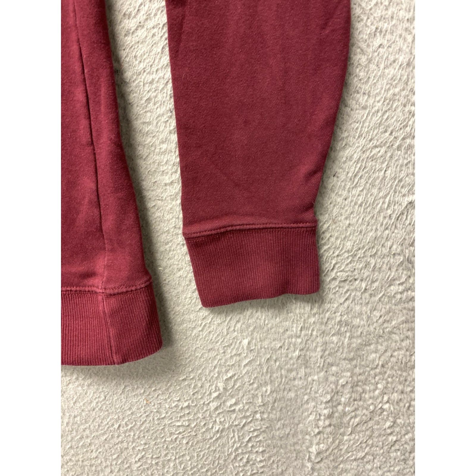 Champion Champion Sweatshirt Men’s S Long Raspberry RED /0238 Shirt Adult Men Size S Red Fleece Pullover Crew Neck Longer Length Size US S / EU 44-46 / 1 - 3 Thumbnail