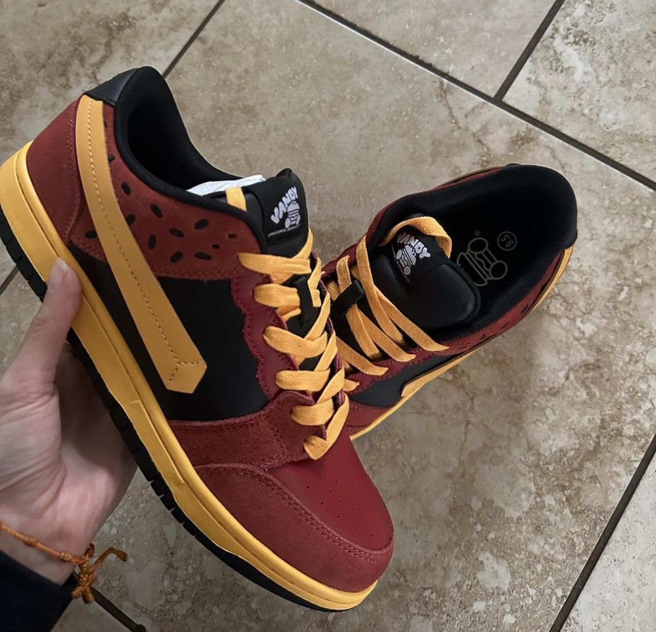 Vandy The Pink Vandy the Pink - SPICY BURGER Size US 9.5 / EU 42-43 - 1 Thumbnail