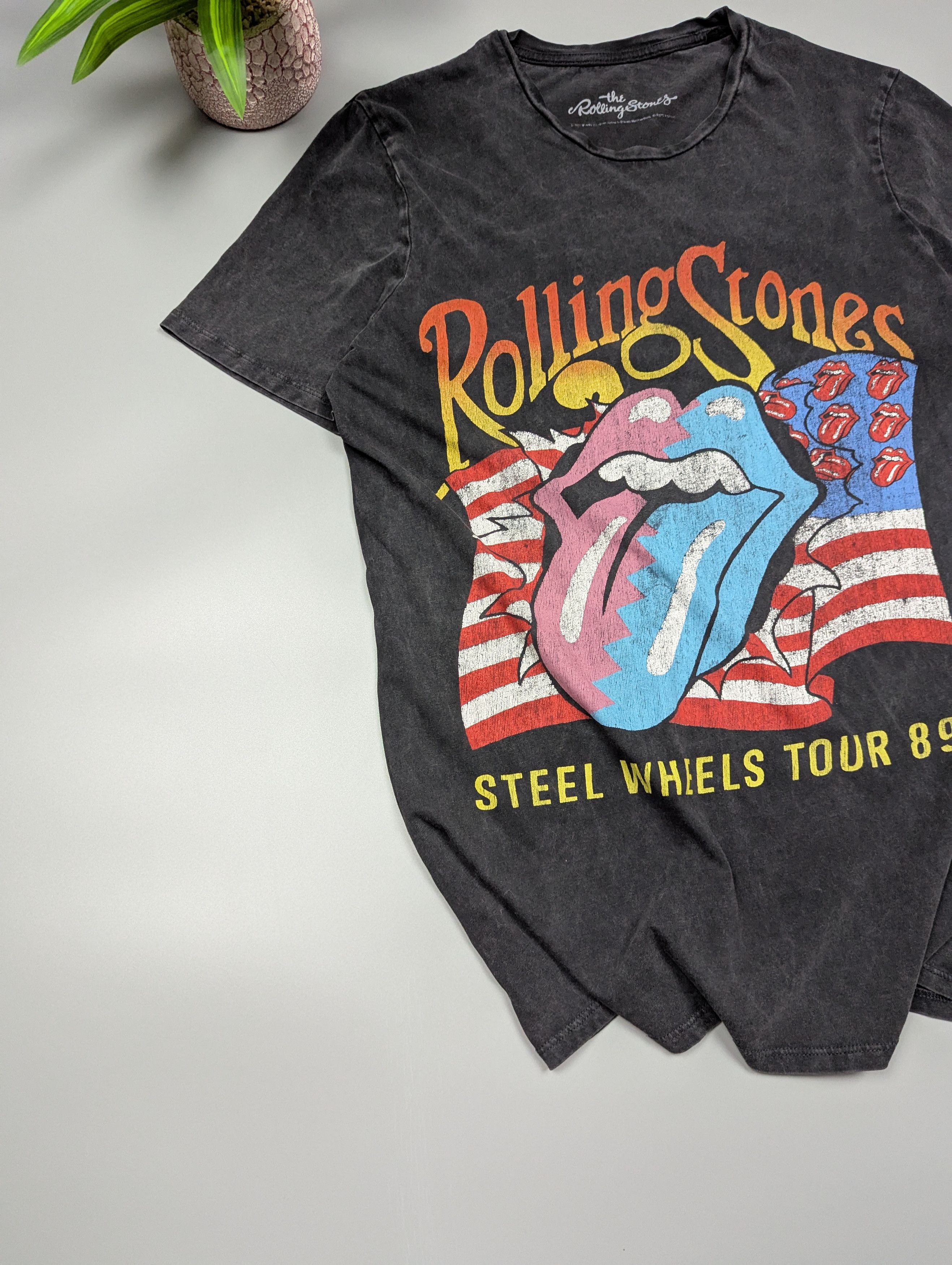 Band Tees Rolling Stones VTG 1989 Tour Tee S/M Rock Band Size US M / EU 48-50 / 2 - 2 Thumbnail