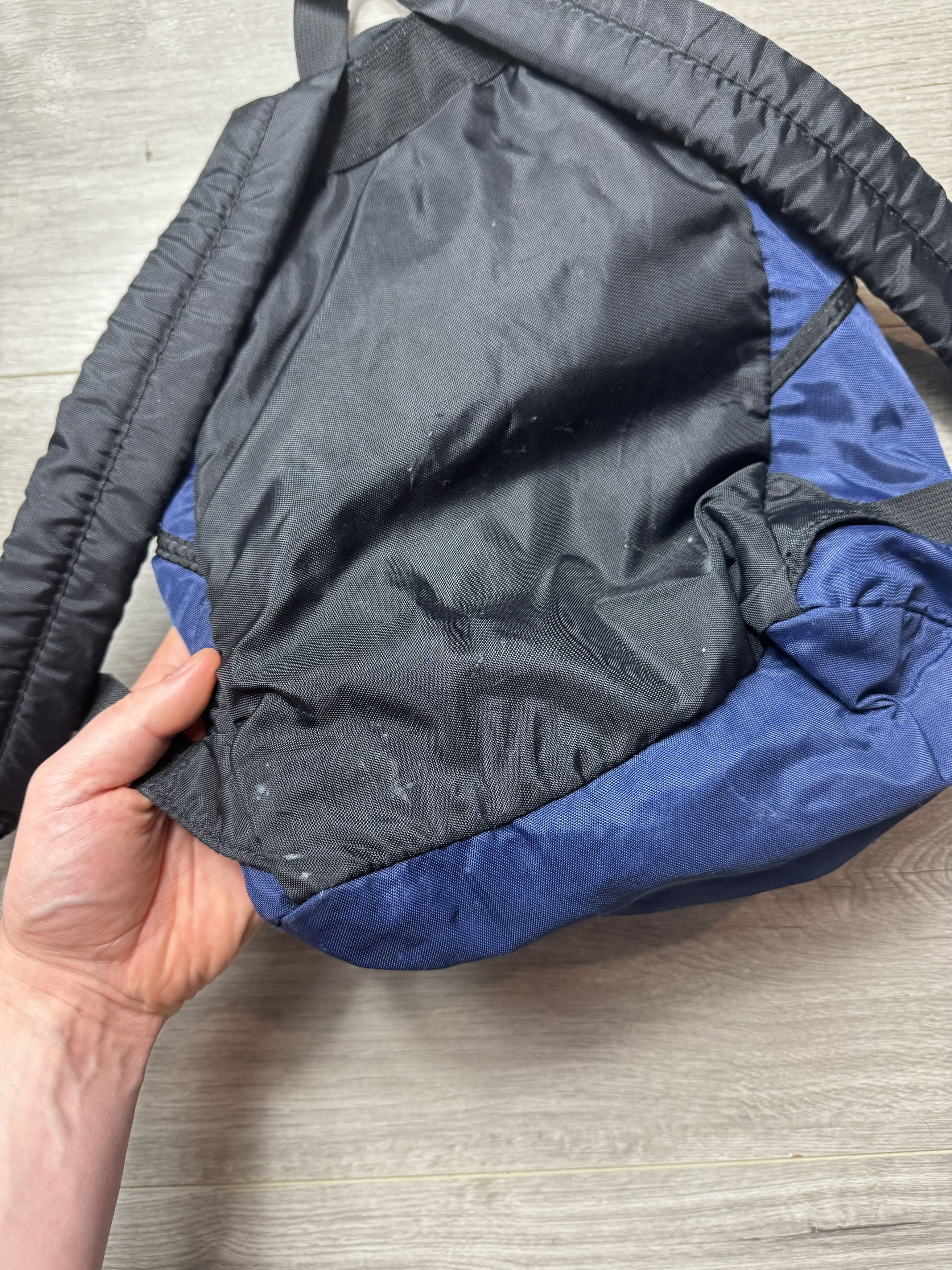 Nike Vintage 90s Nike backpack medium sized big swoosh bag Size ONE SIZE - 6 Thumbnail