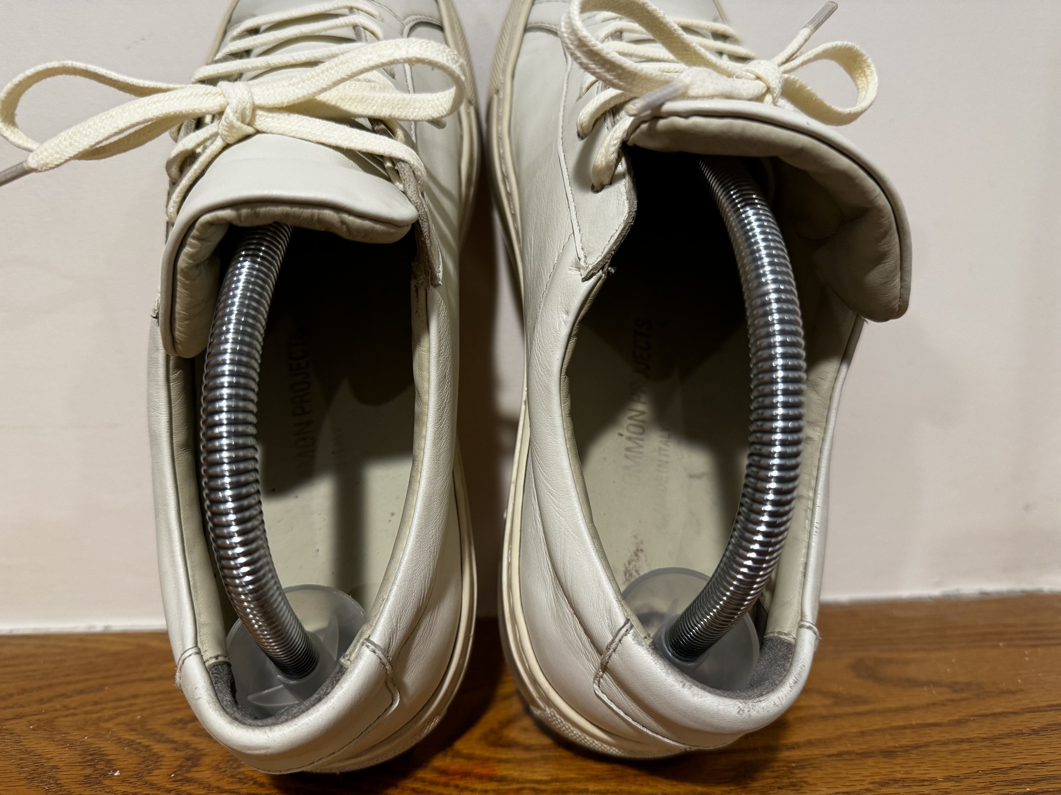 Common Projects Leather Achilles Low Size US 7 / EU 40 - 9 Thumbnail