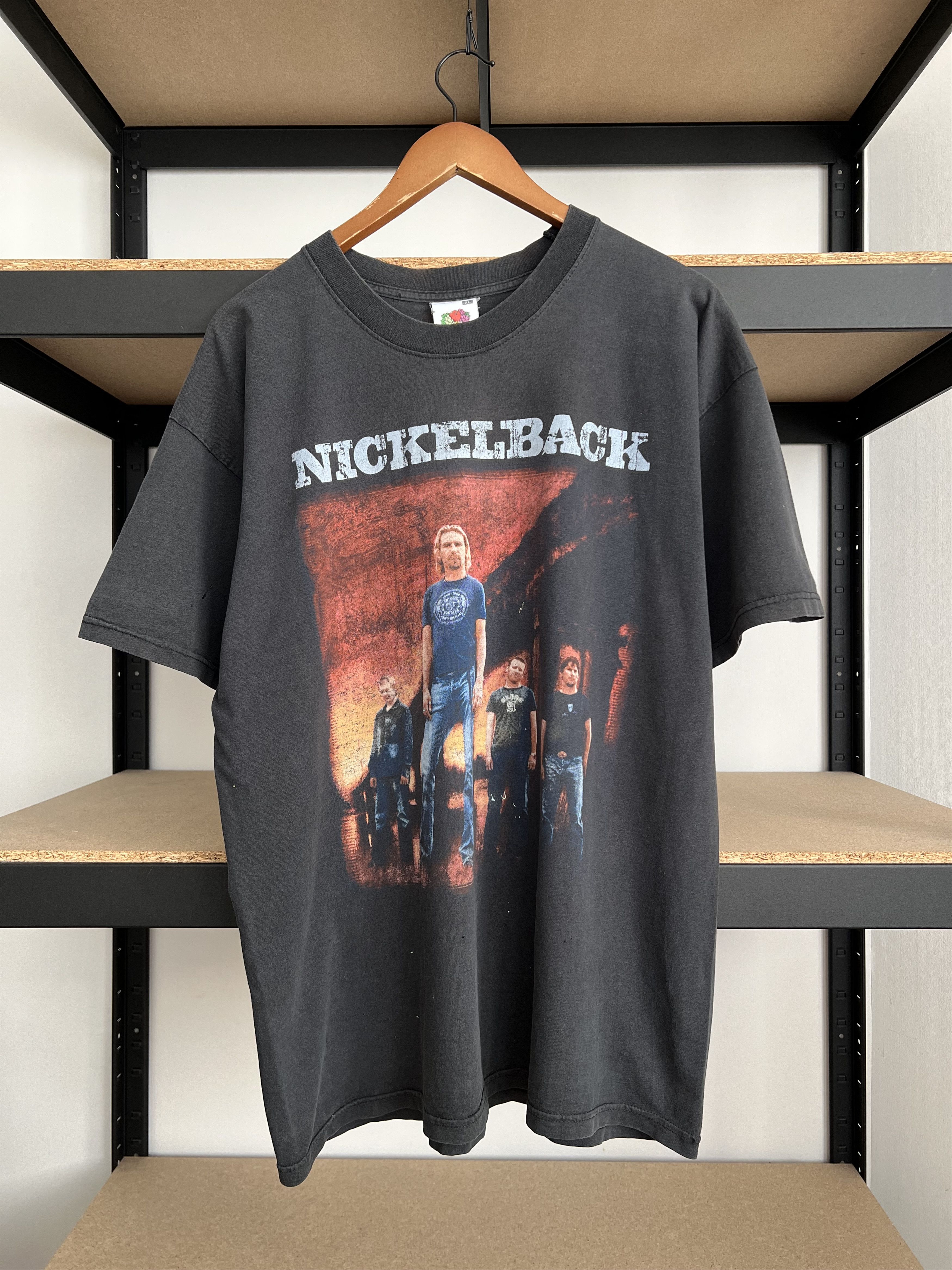 Band Tees Vintage 2003 Nickelback The Long Road Tour 03/04 T-shirt Size US XL / EU 56 / 4 - 1 Thumbnail