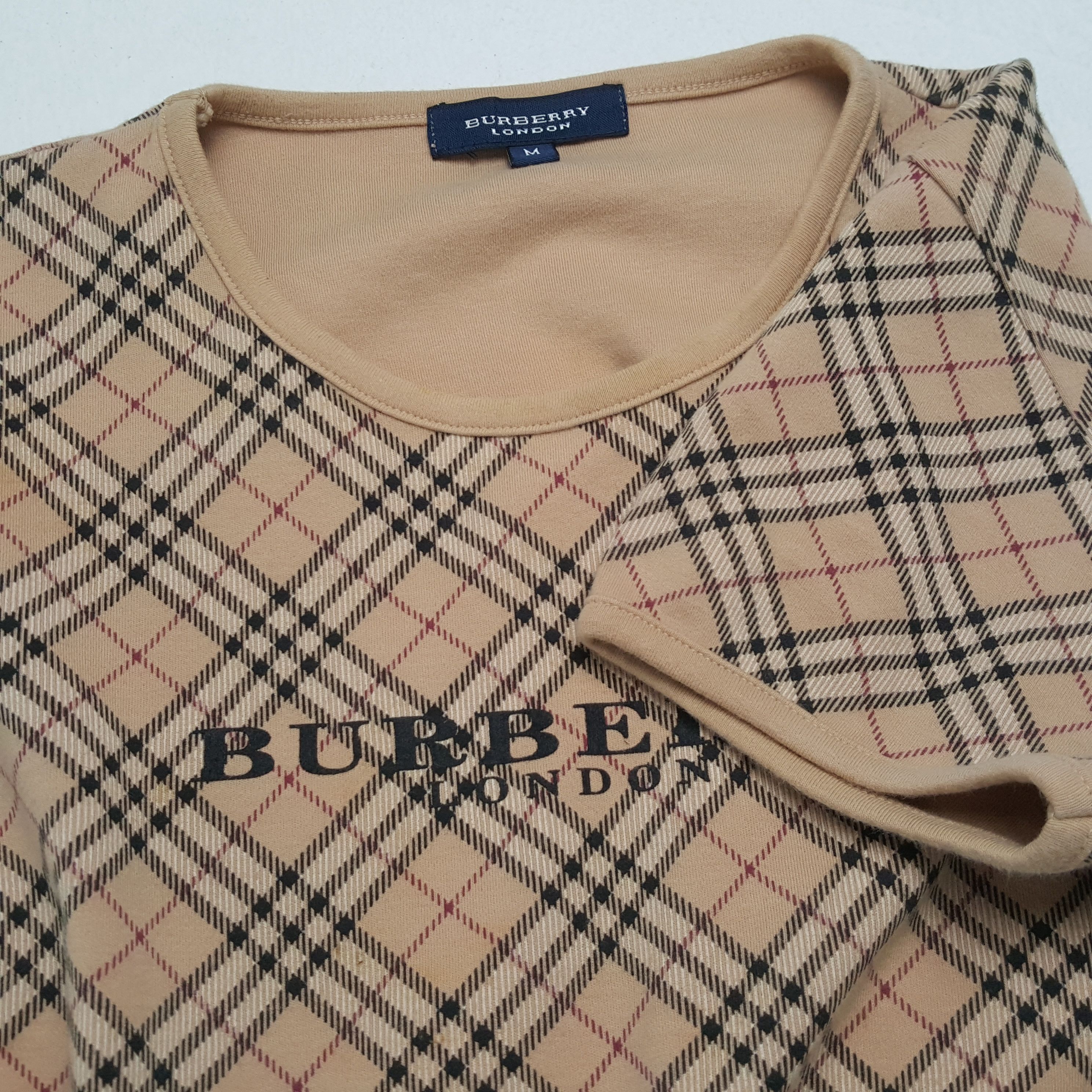 Burberry × Vintage BURBERRY LONDON Fashion Style Women Tshirt Size S / US 4 / IT 40 - 5 Thumbnail