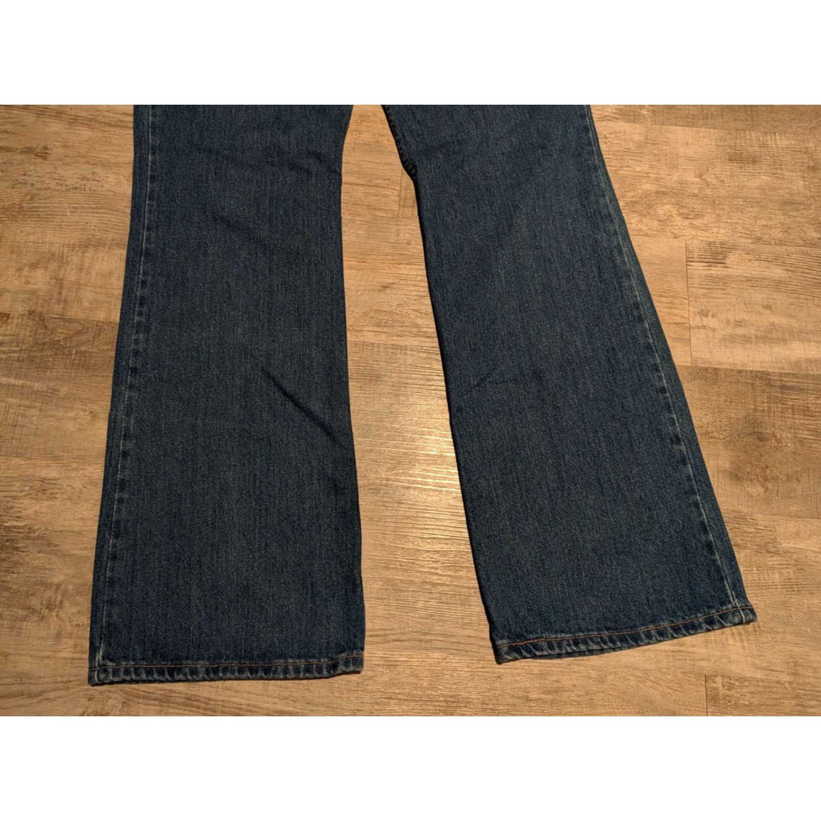 Levi's VINTAGE Levi's Jeans Bootcut Women Junior Size 13 Mid Blue Denim 31in 5-Pocket Regular Fit 90s Y2K Size 34" / US 12 / IT 48 - 3 Thumbnail