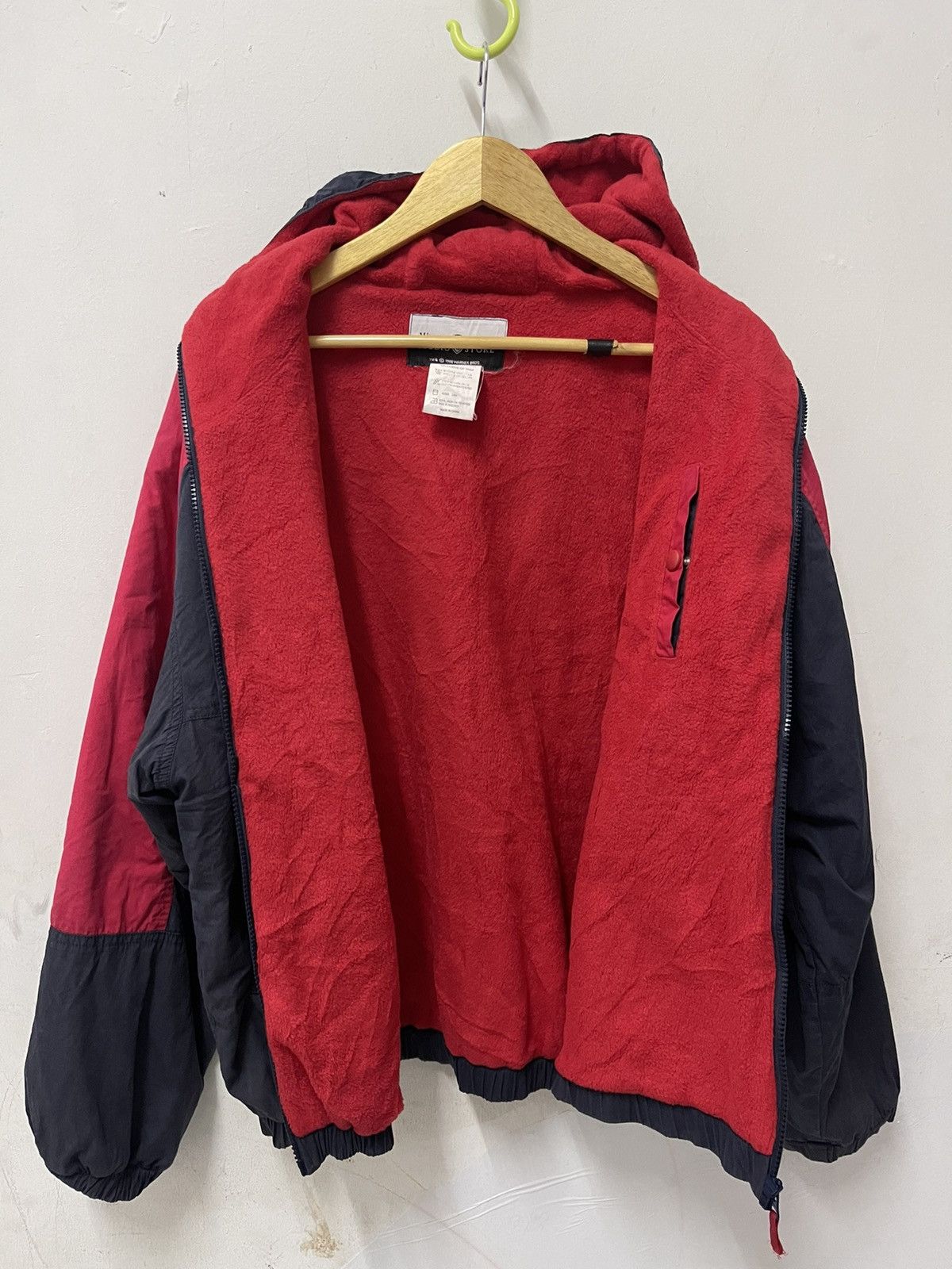 Warner Bros 1998 Warner Bros"All-American" Bugs Bunny Windbreaker Jacket Size US M / EU 48-50 / 2 - 8 Thumbnail