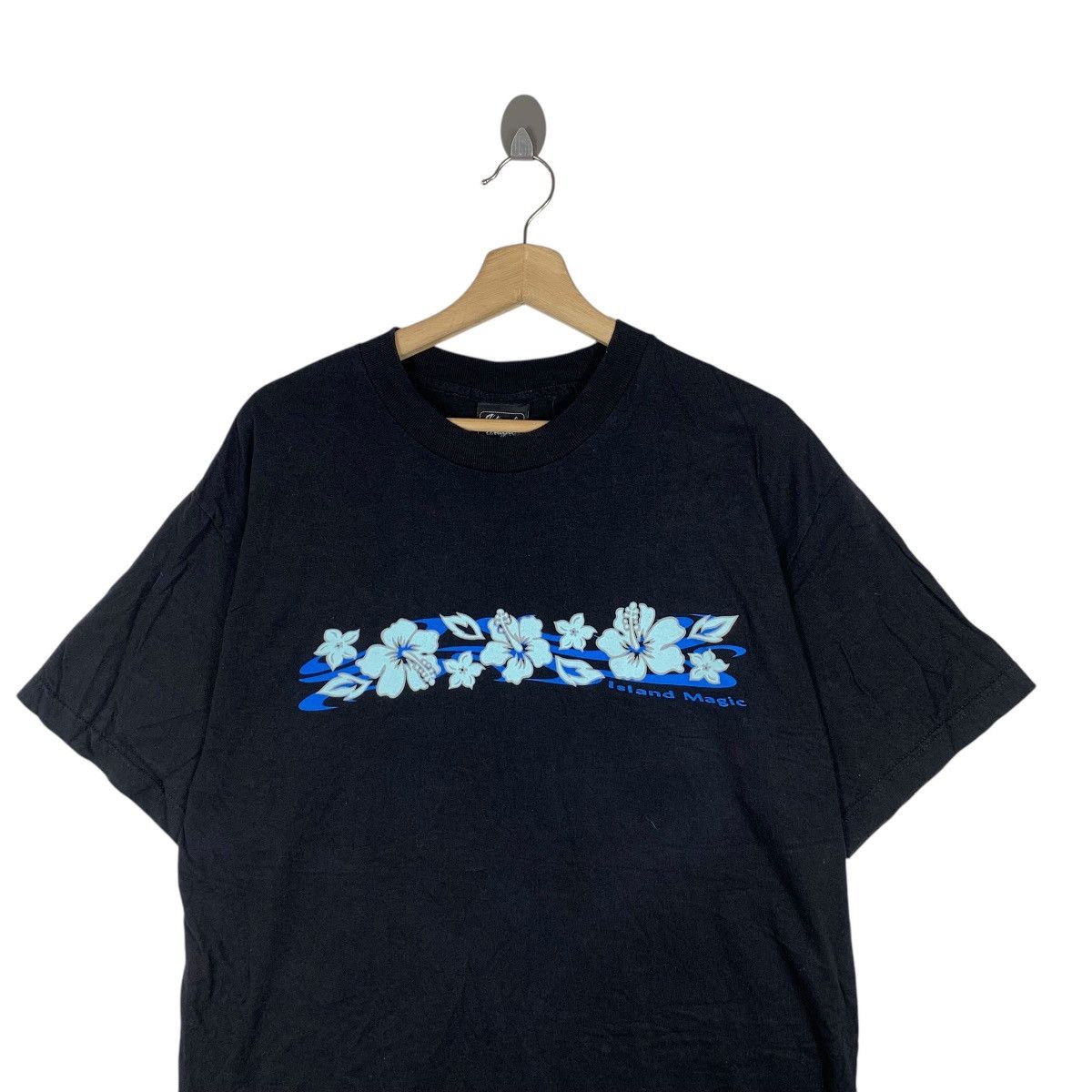 Vintage Vintage HAWAII ISLAND MAGIC Hibiscus Flower Surf Tee Shirt Size US L / EU 52-54 / 3 - 2 Thumbnail