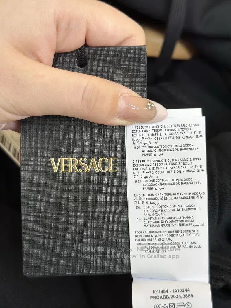 Versace Versace Black casual hooded coat Size US M / EU 48-50 / 2 - 8 Thumbnail
