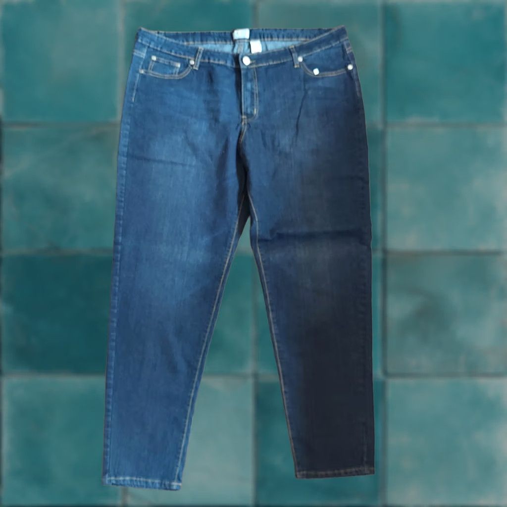 Vintage LAST Navy Blue Denim Jeans Studded Back Pockets Plus Size 20 Women Straight Jeans Navy Blue 20 Womens Size 42" / US 20 - 1 Thumbnail