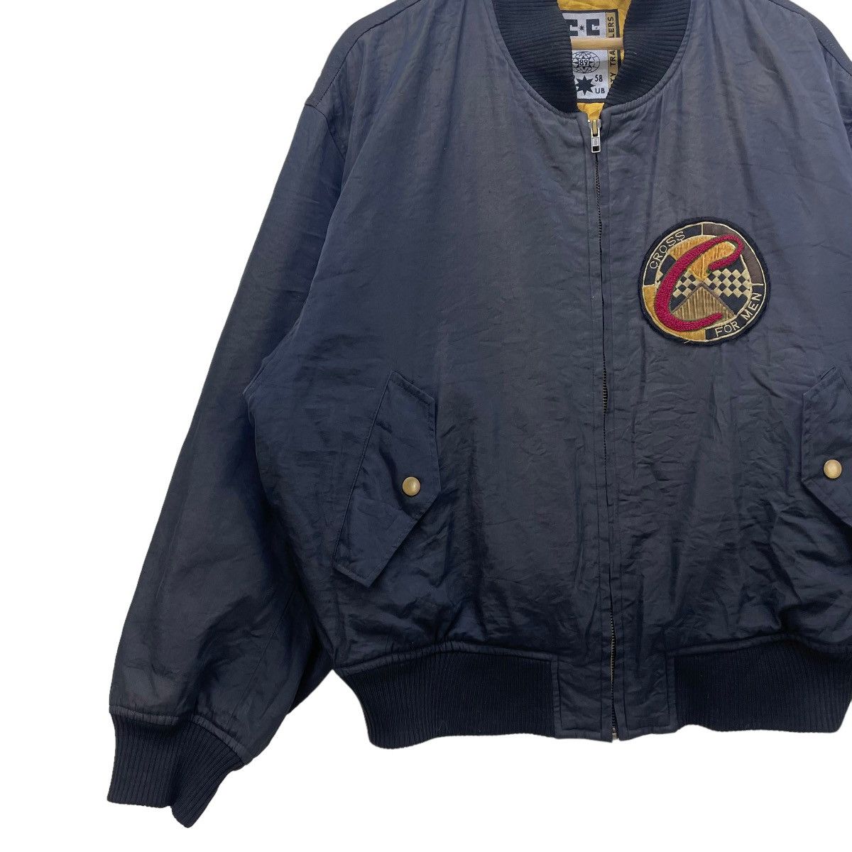 Japanese Brand Vintage Japanese Brand Cross For Men Quilted Bomber Jacket Size US M / EU 48-50 / 2 - 4 Thumbnail