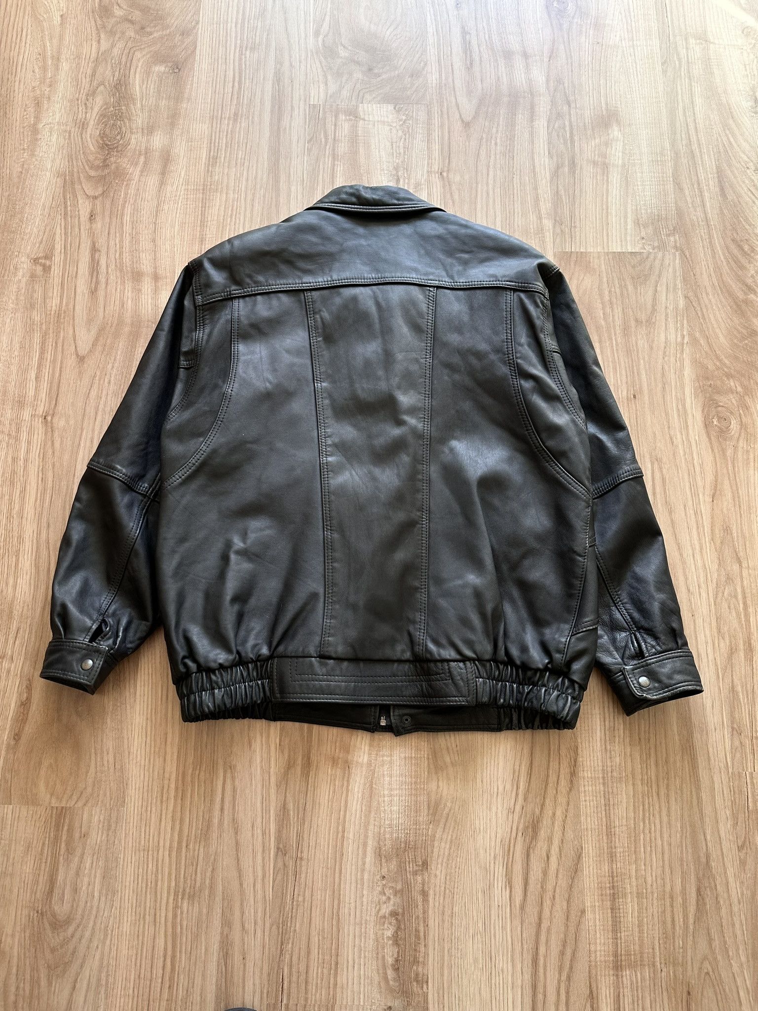 Vintage Vintage Avant Garde men biker boxy leather jacket Size US XL / EU 56 / 4 - 9 Thumbnail