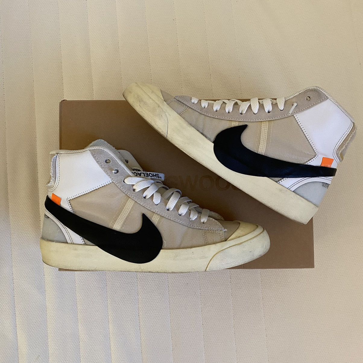 Off-White Nike Blazer Mid