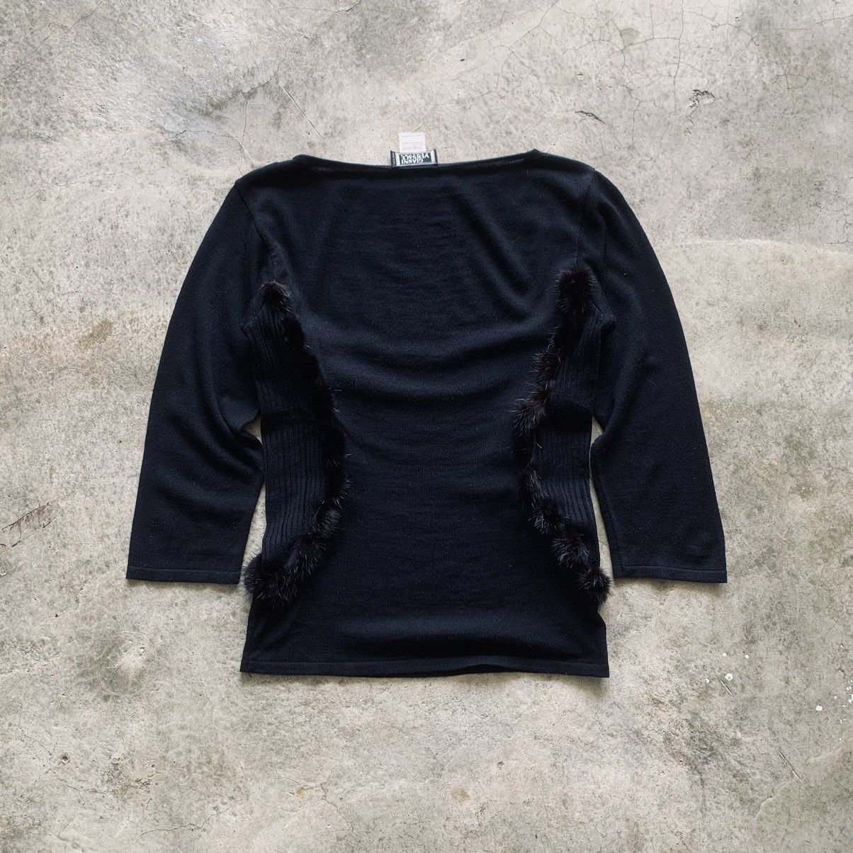 Versace Vintage Versace knit blouse Size XS / US 0-2 / IT 36-38 - 7 Thumbnail