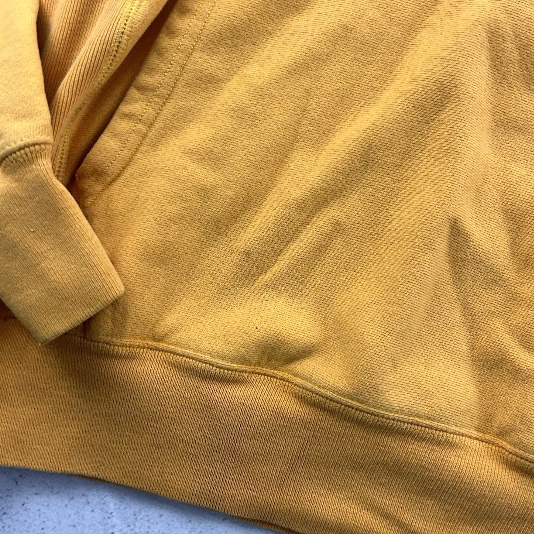Champion Champion Reverse Weave Pullover Hoodie Sweatshirt Men S Yellow Pullover Hoodie Reverse Weave Yellow Mens S Champion Reverse Weave Size US S / EU 44-46 / 1 - 3 Thumbnail