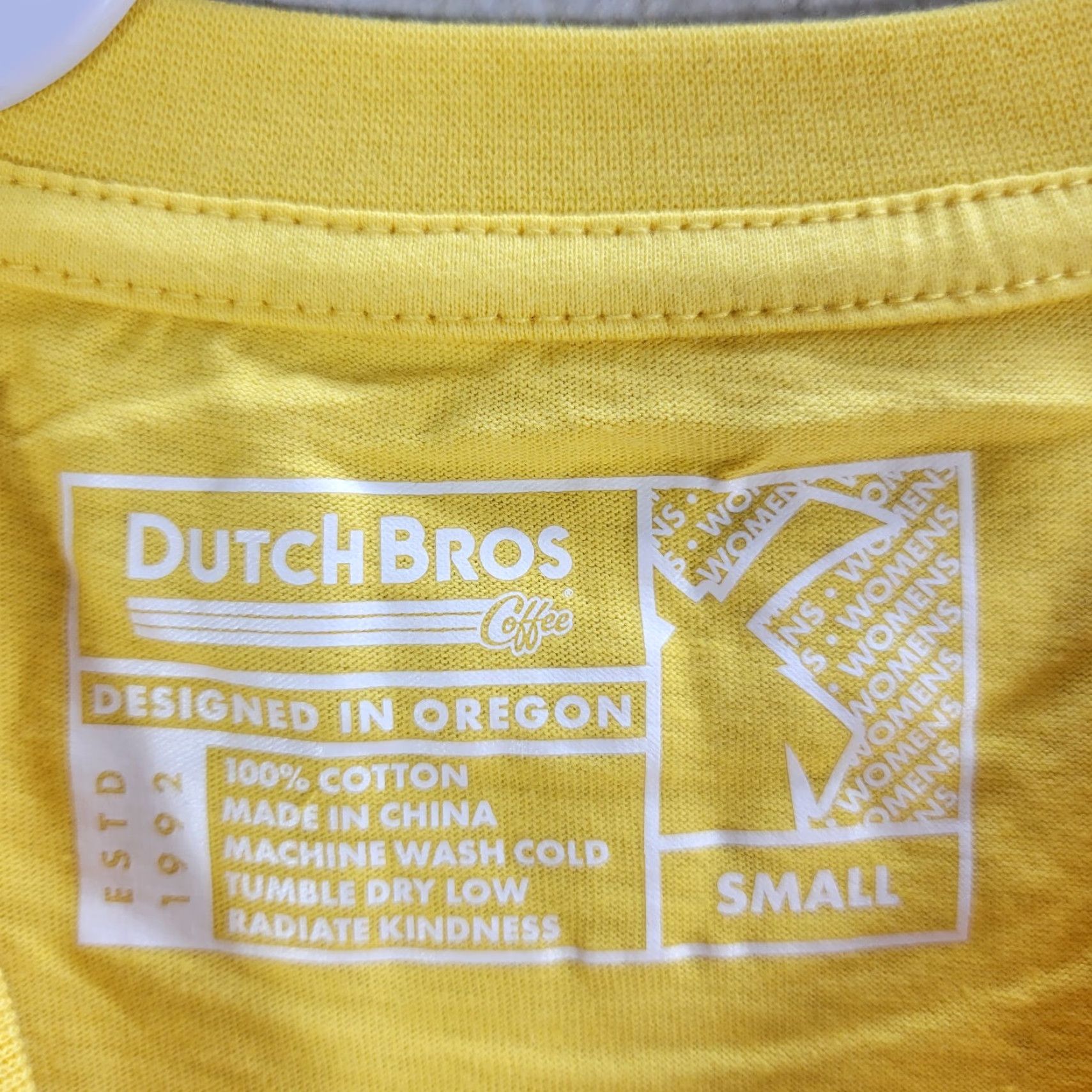 Logo 7 Dutch Bros Coffee Womens T-Shirt Short Sleeve Crew Neck Cotton Yellow S NWOT Logo Graphic Shirt Size S / US 4 / IT 40 - 3 Thumbnail