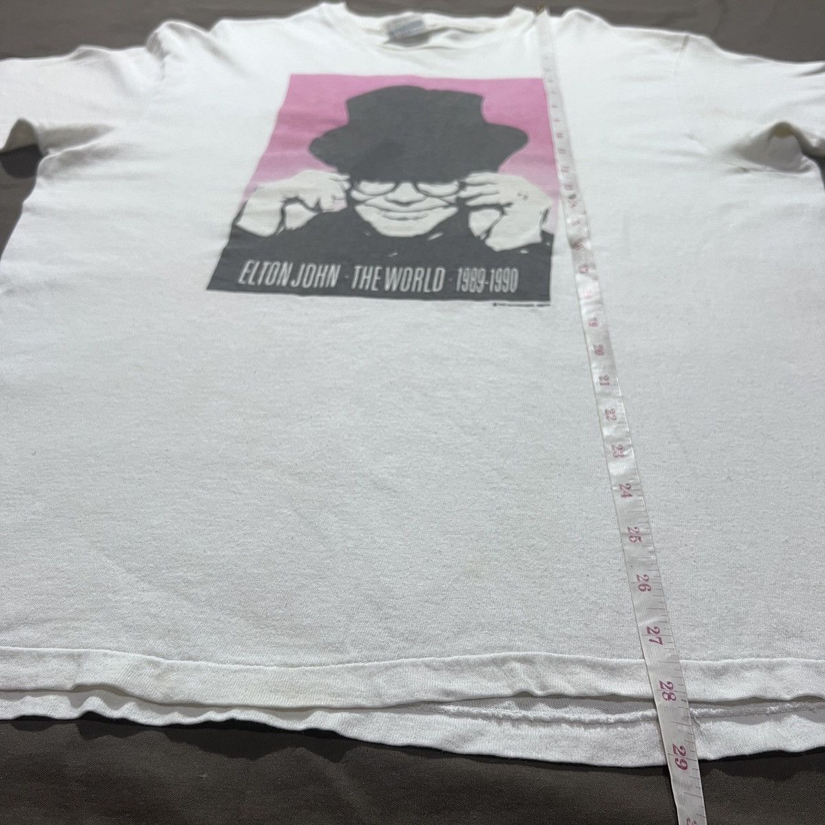 Vintage Vintage 90s ELTON JOHN 1989-1990 TOUR Tee XL Size US XL / EU 56 / 4 - 13 Thumbnail