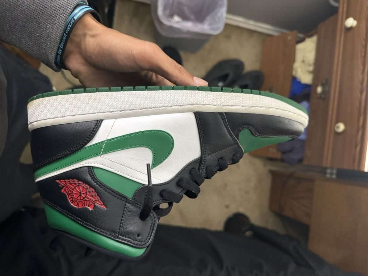 Jordan Brand Jordan 1 Pine Retro Green Toe Mid Size US 12 / EU 45 - 1 Thumbnail