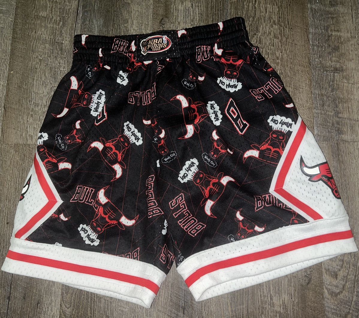 Mitchell Ness Chicago Bulls 1996 NBA FINALS Shorts size s