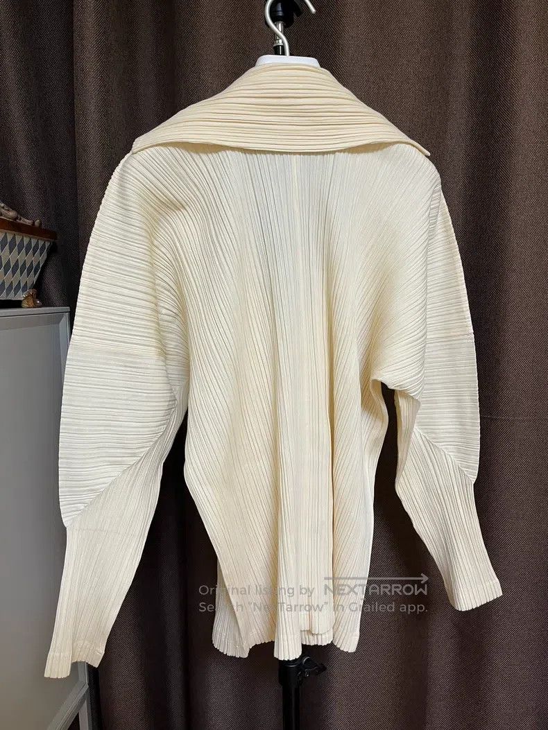 Issey Miyake Issey Miyake Milky White Bishop Sleeve Coat Size L / US 10 / IT 46 - 2 Thumbnail