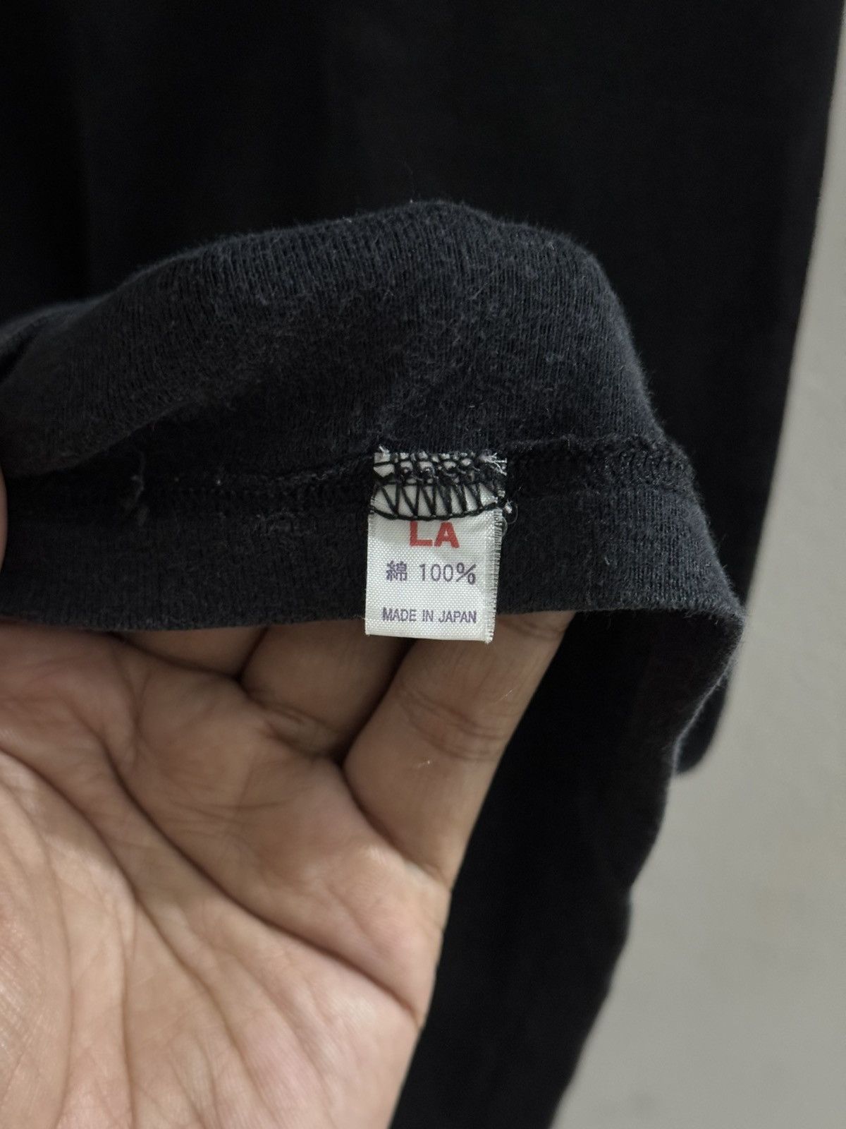 VINTAGE HELMUT LANG THRASHED FADED VNECK TSHIRT