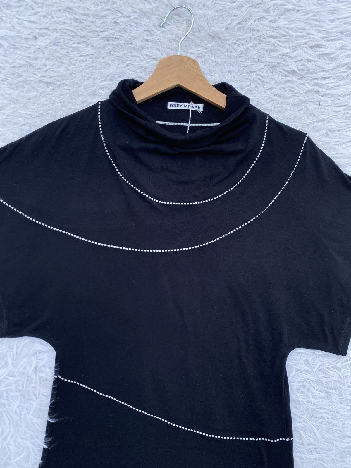 Issey Miyake Rare Issey Miyake Stylized turtleneck Decorative dotted Top Size S / US 4 / IT 40 - 5 Thumbnail