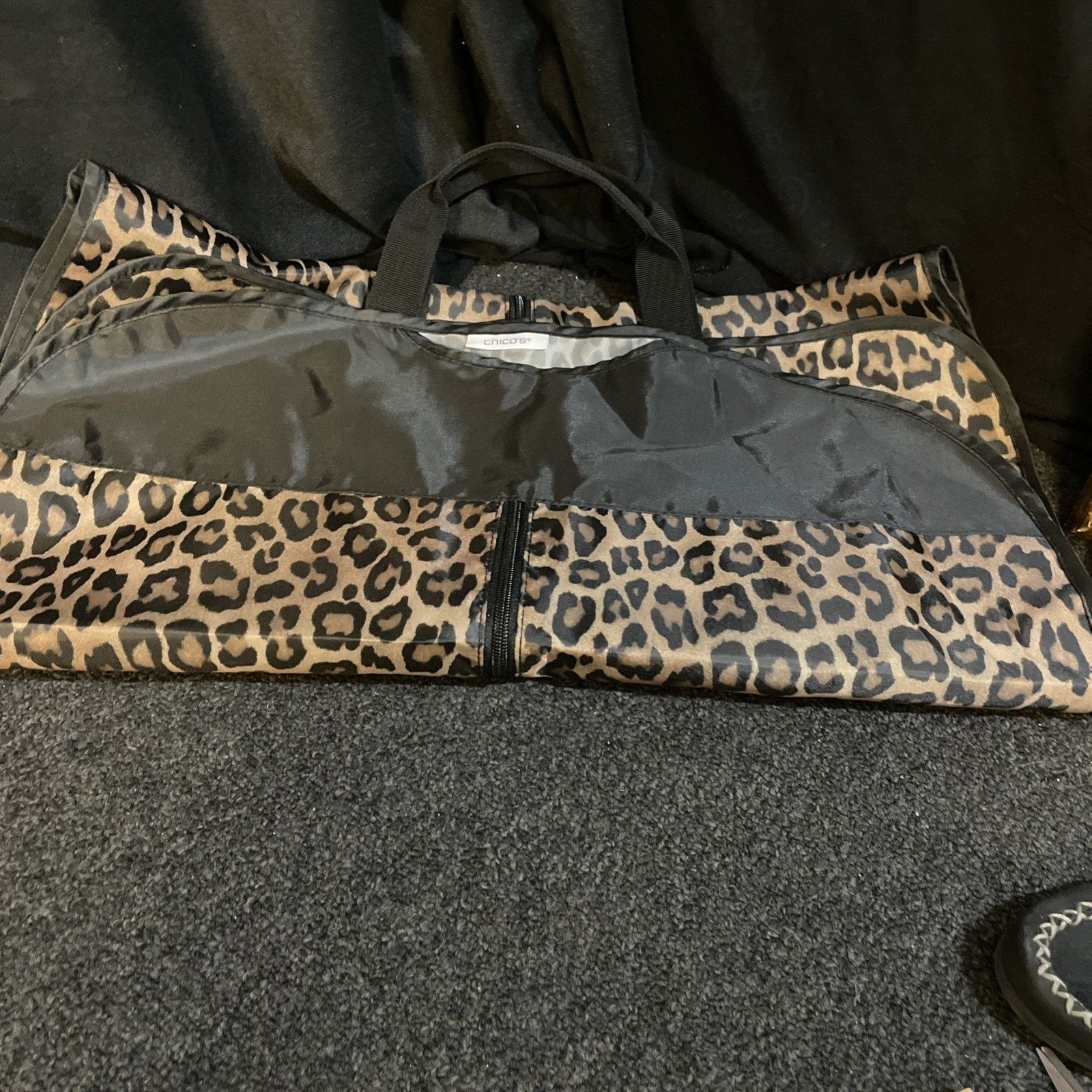 Chicos CHICO'S Travel Garment Bag Cheetah/Leopard Print Size ONE SIZE - 1 Thumbnail