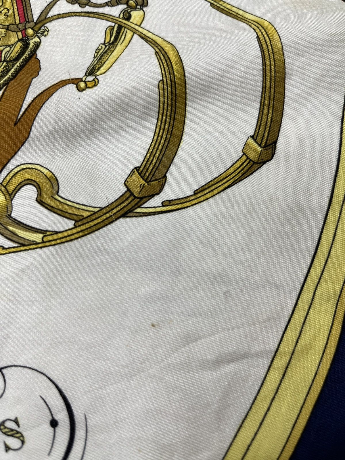 Hermes 🔥🔥🔥AUTHENTIC VINTAGE HERMES SPRINGS SILK SCARF Size ONE SIZE - 16 Thumbnail