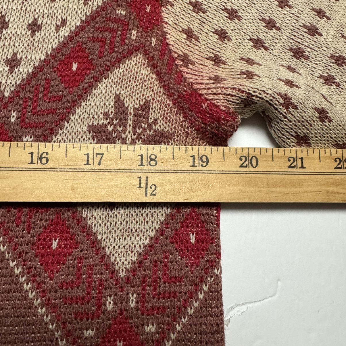 Vintage Vintage Drummond Mills Sportswear Pure Wool V-Neck Sweater Size US XS / EU 42 / 0 - 5 Thumbnail