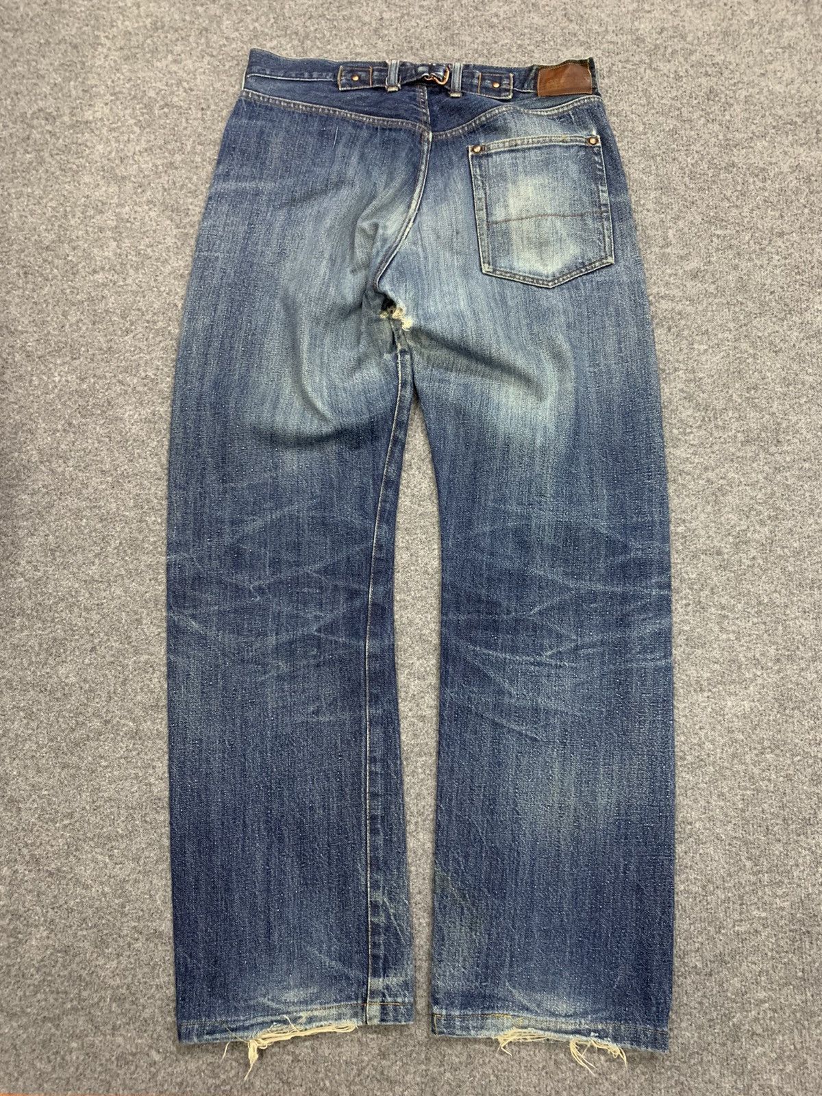 Grailed DISTRESSED DENIM SINGLE POCKET & BACKLE BACK. Size US 30 / EU 46 - 1 Thumbnail