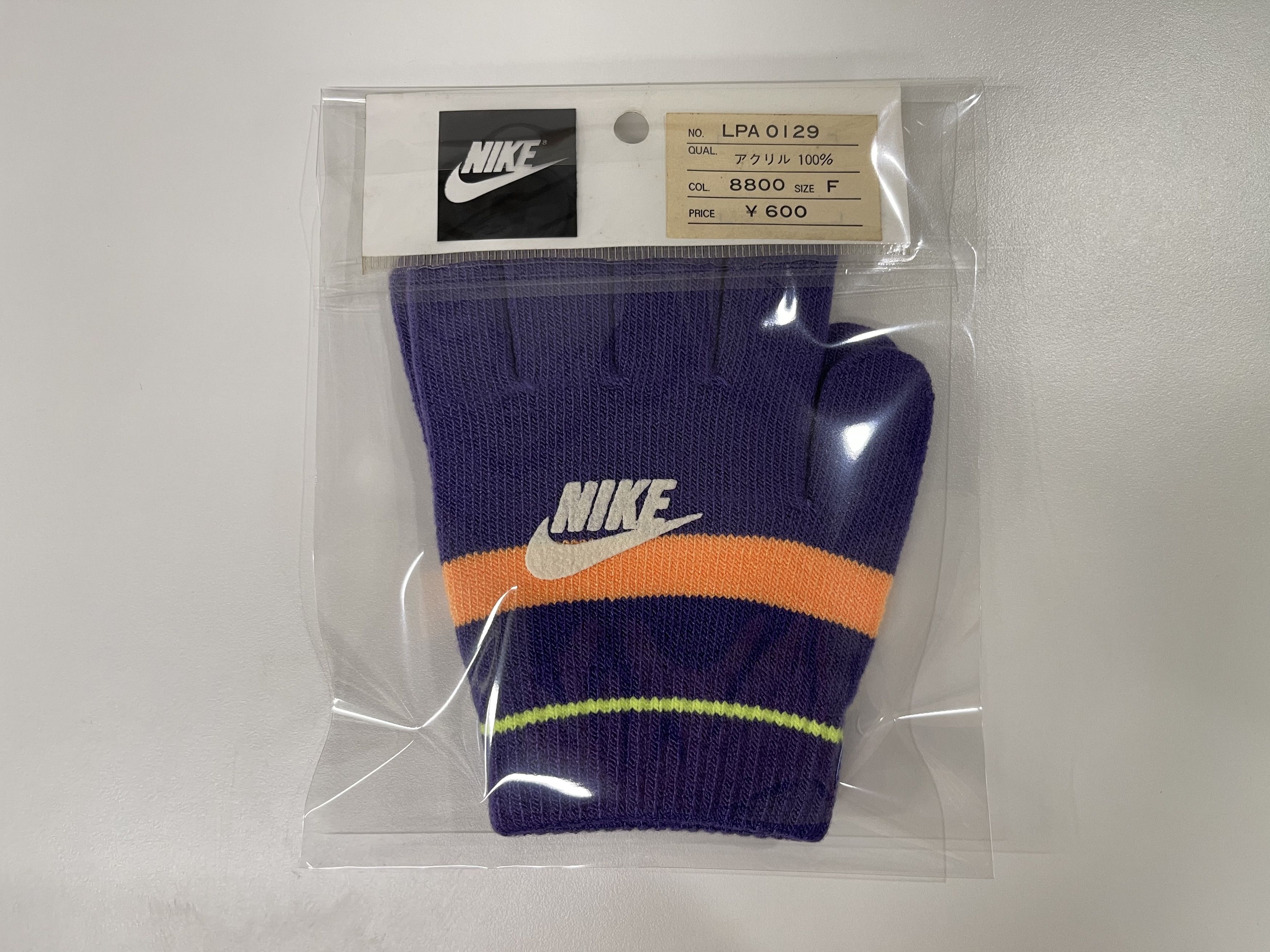 Nike Nike Old Japan Edition 90’s Vintage Gloves Size ONE SIZE - 3 Thumbnail