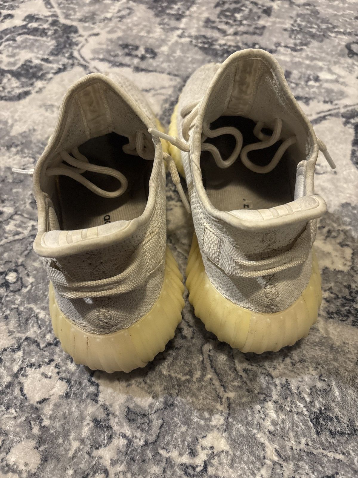 Yeezy Yeezy 350 V2 Cream Size US 10 / EU 43 - 3 Thumbnail