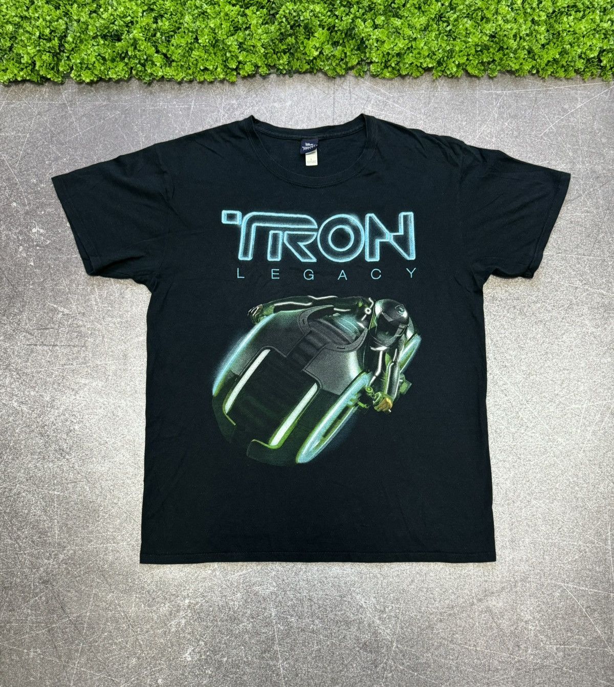 TRON LEGACY ムービーTシャツ 映画　ディズニー TRON LEGACY ムービーTシャツ 映画 ディズニー Disney ディズニー TRON