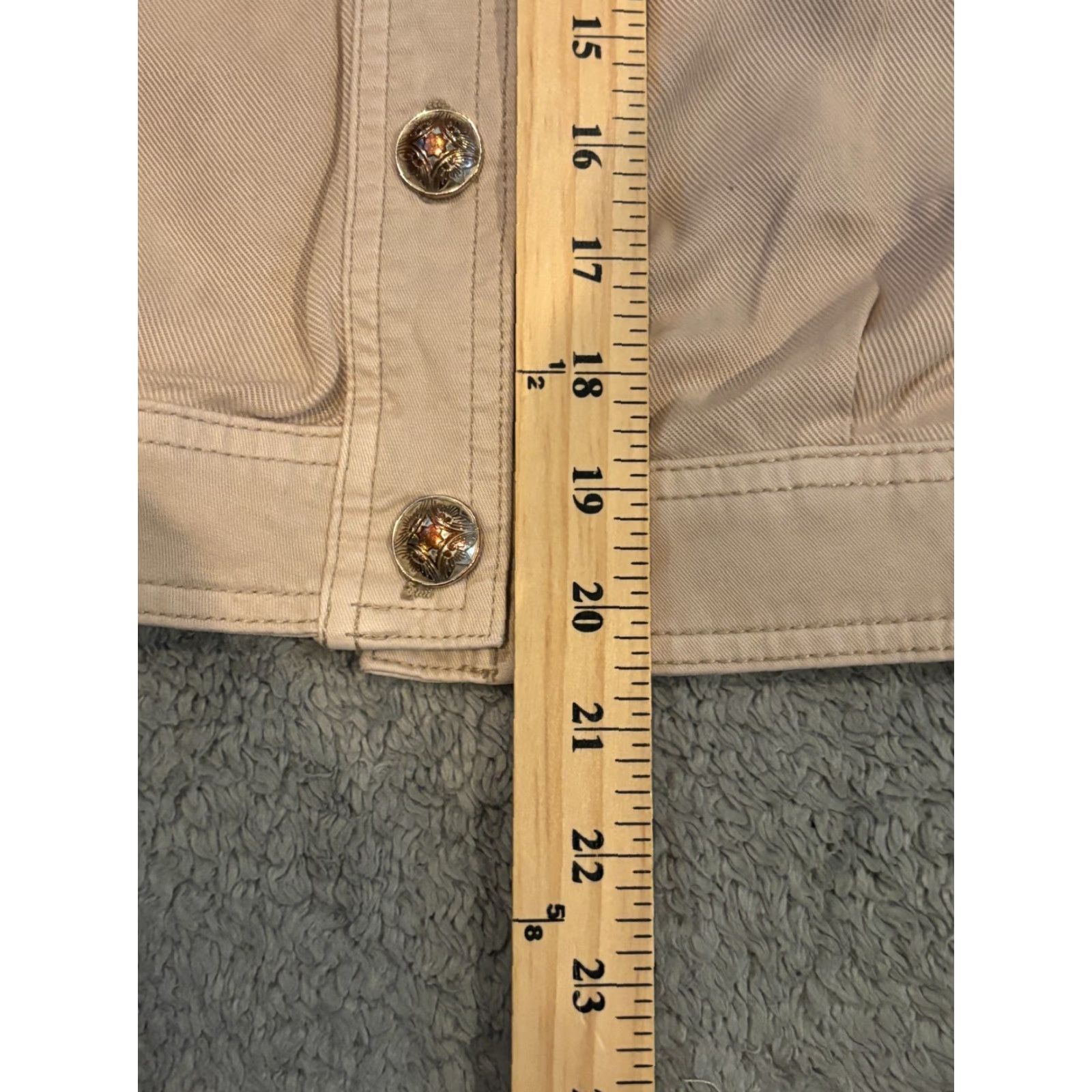 White House Black Market VINTAGE? No — White House Black Market Cropped Jacket Womens 00 Beige Lace Sleeves Button Shirt Womens Regular XS? Size XXS / US 00 / IT 34 - 5 Thumbnail
