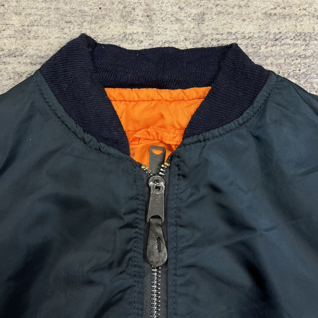 Alpha Industries Vintage 90s Alpha industries Ma-1 bomber jacket Size US L / EU 52-54 / 3 - 5 Thumbnail