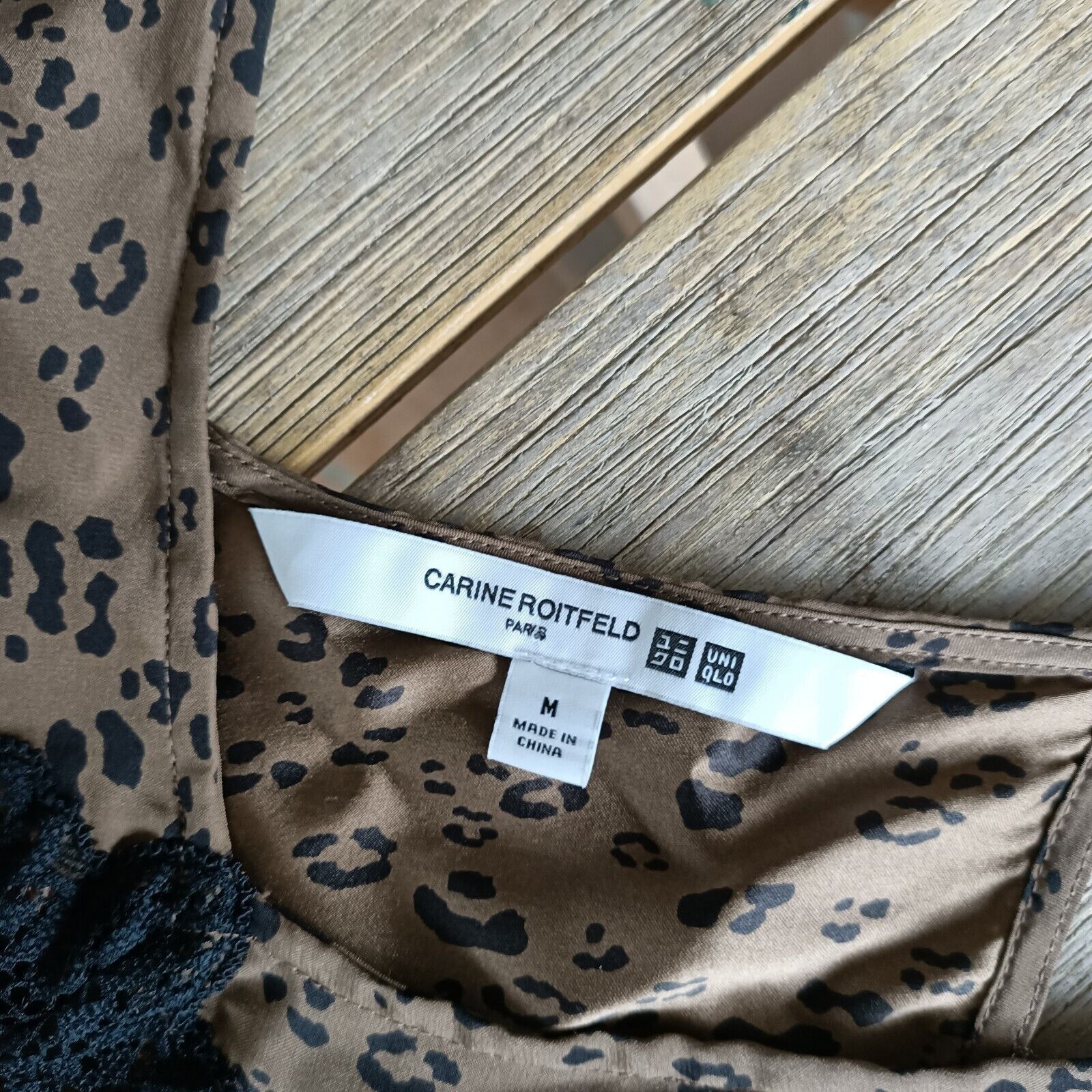 Designer × Uniqlo Carine Roitfeld X Uniqlo Silk Leopard Tank Top Brown Lace Size M / US 6-8 / IT 42-44 - 9 Thumbnail